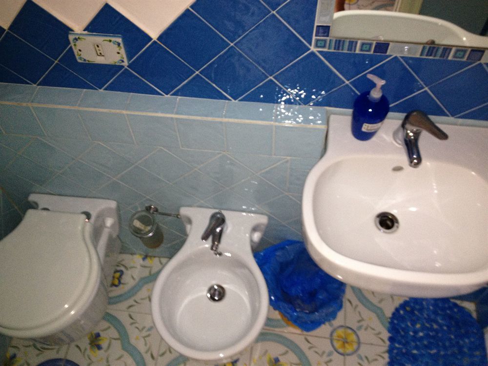 Room Elia Neapol Zewnętrze zdjęcie