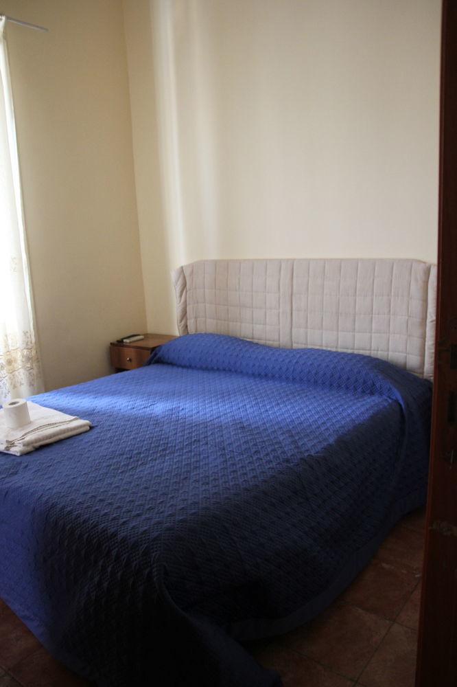 Room Elia Neapol Zewnętrze zdjęcie